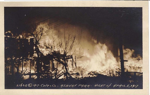 1917-04-05-Great-Asbury-Park-Fire-3